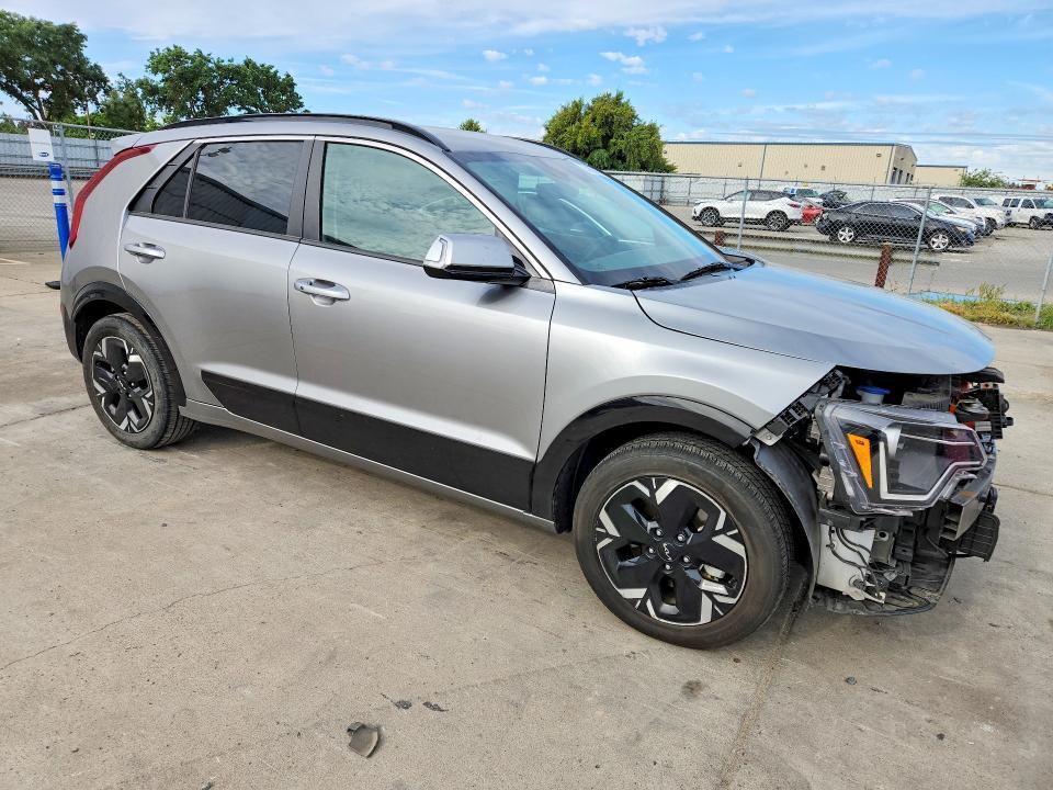 2023 KIA Niro Wind