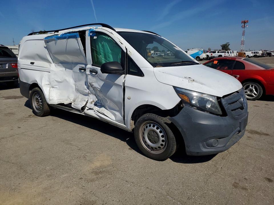 2018 Mercedes-Benz Metris