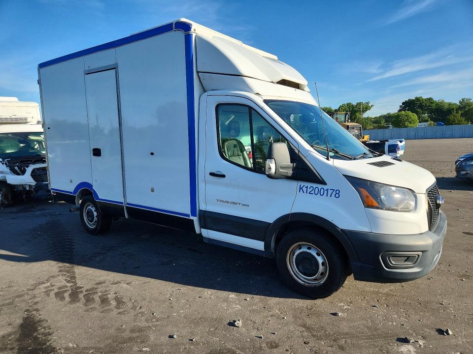2020 Ford Transit Delivery Truck