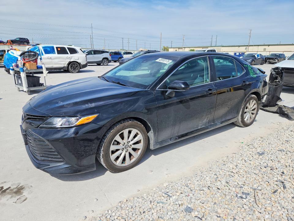 2020 Toyota Camry le