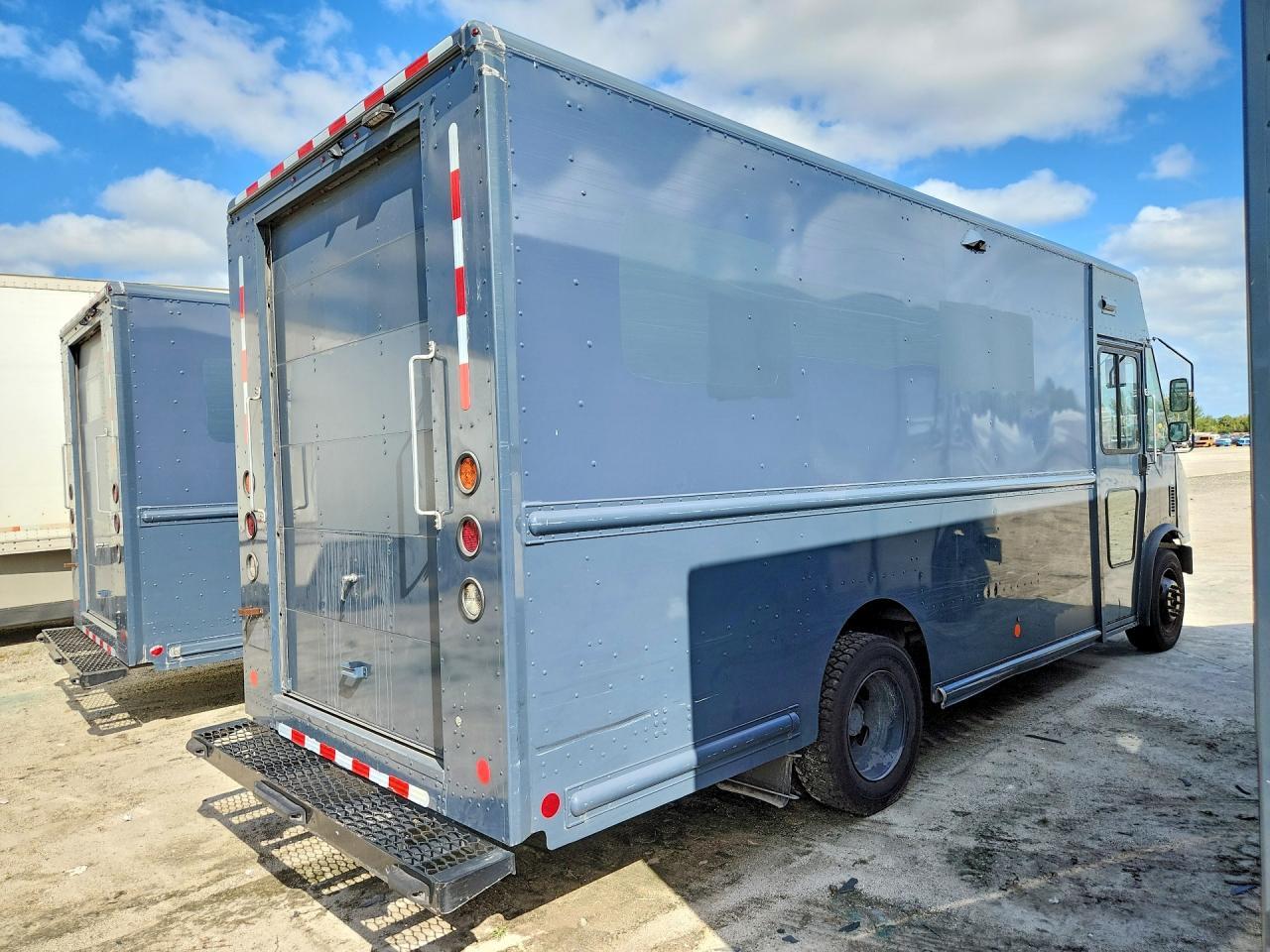2021 Ford F59 Delivery Truck