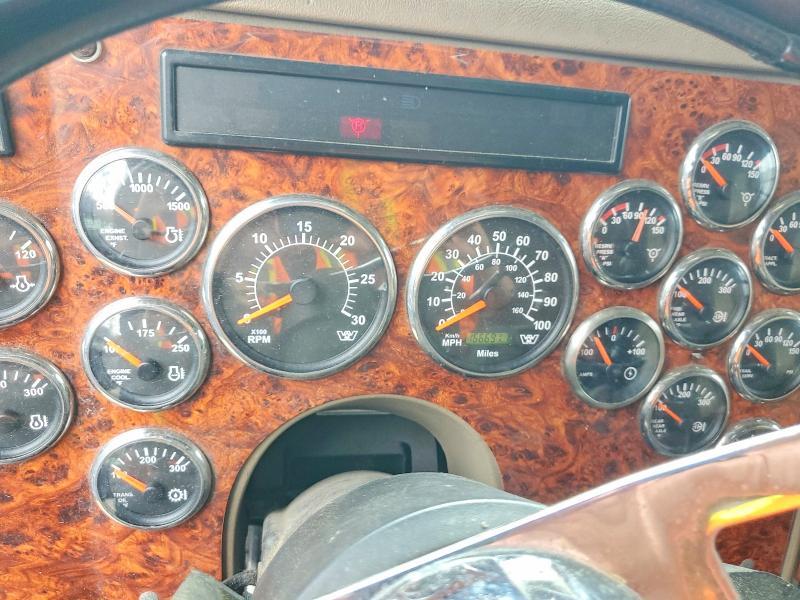2005 Western Star 4900 Semi Truck