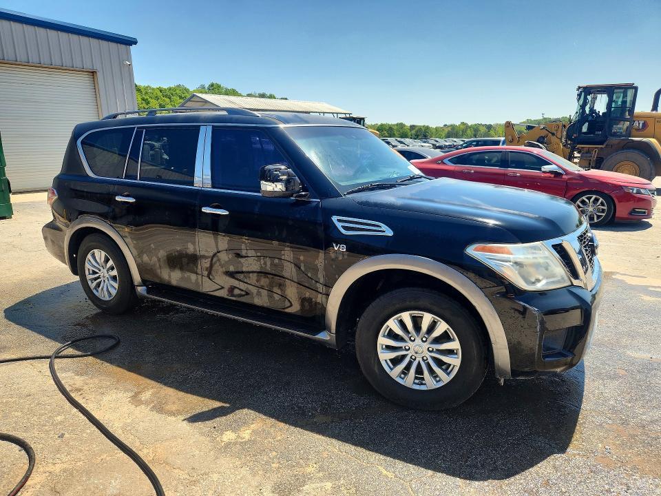 2017 Nissan Armada sv