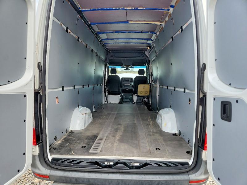 2021 Mercedes-Benz Sprinter 2500 Delivery van