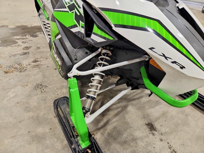 2016 Arctic Cat Snowmobile