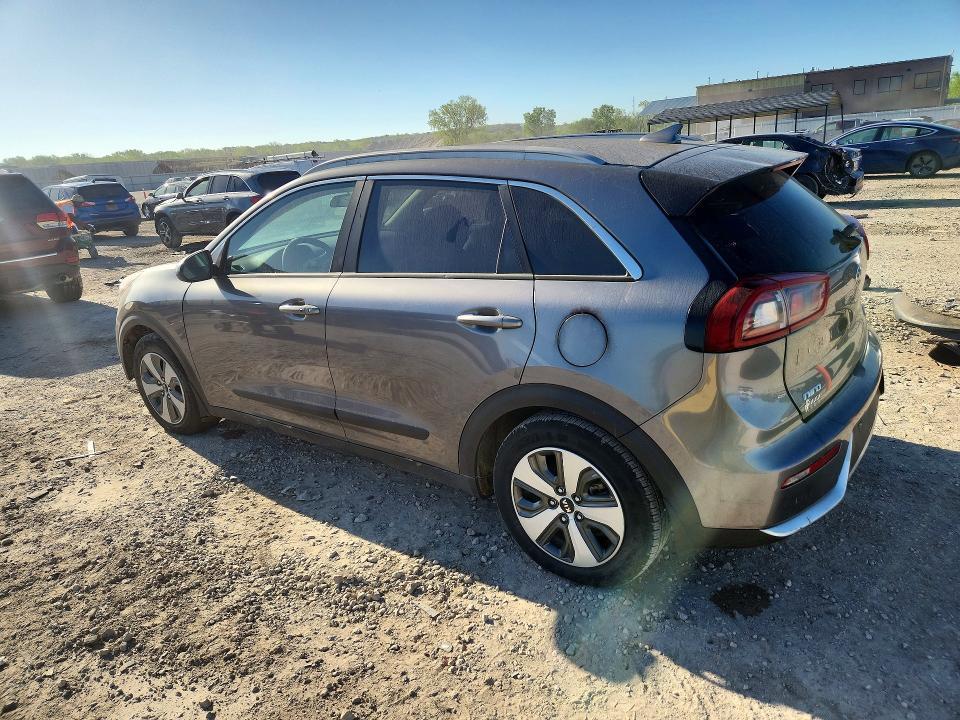 2017 KIA Niro lx