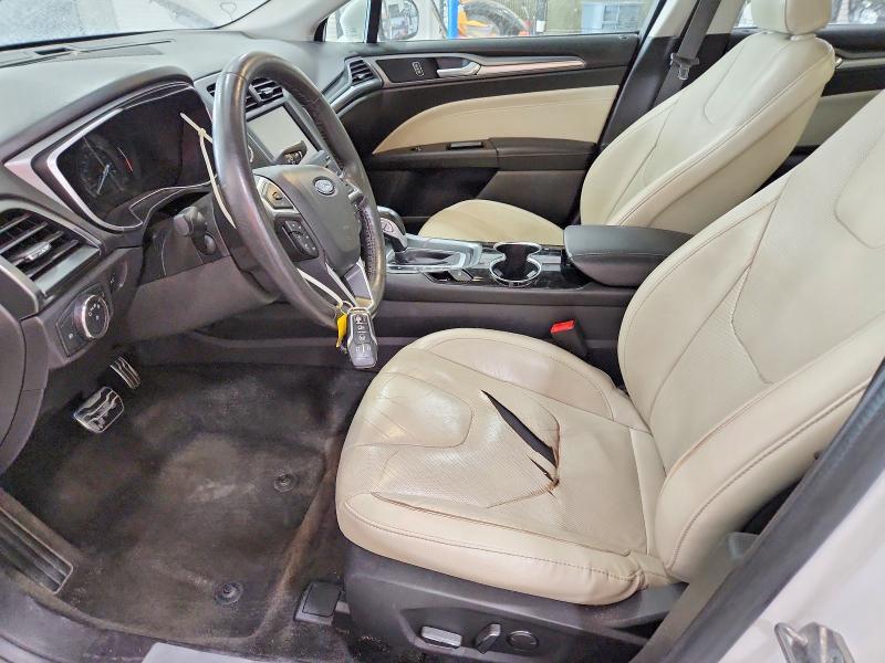 2015 Ford Fusion Titanium hev