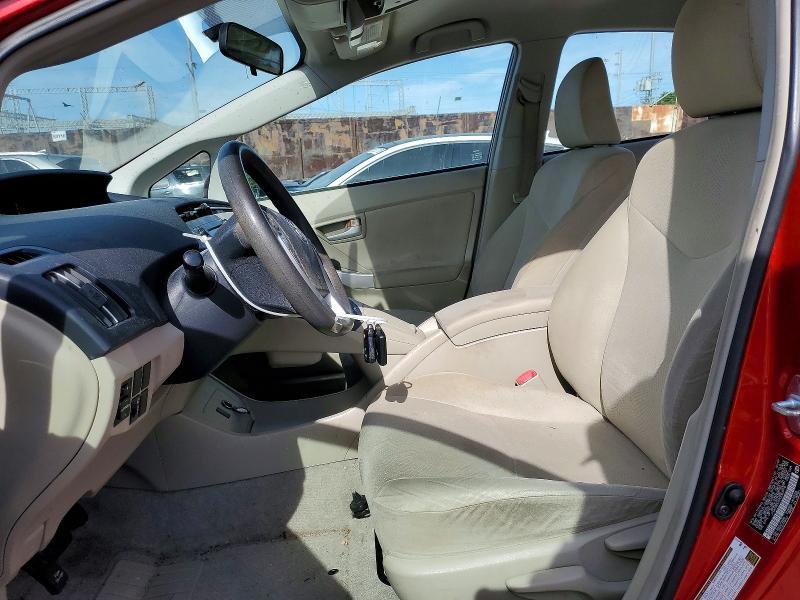 2010 Toyota Prius iii