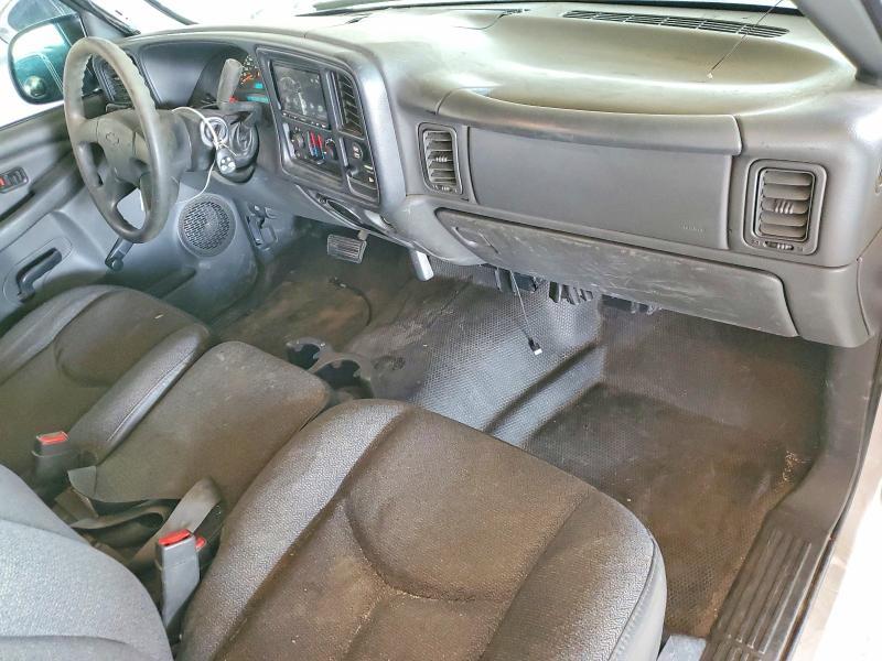 2004 Chevrolet Silverado C1500