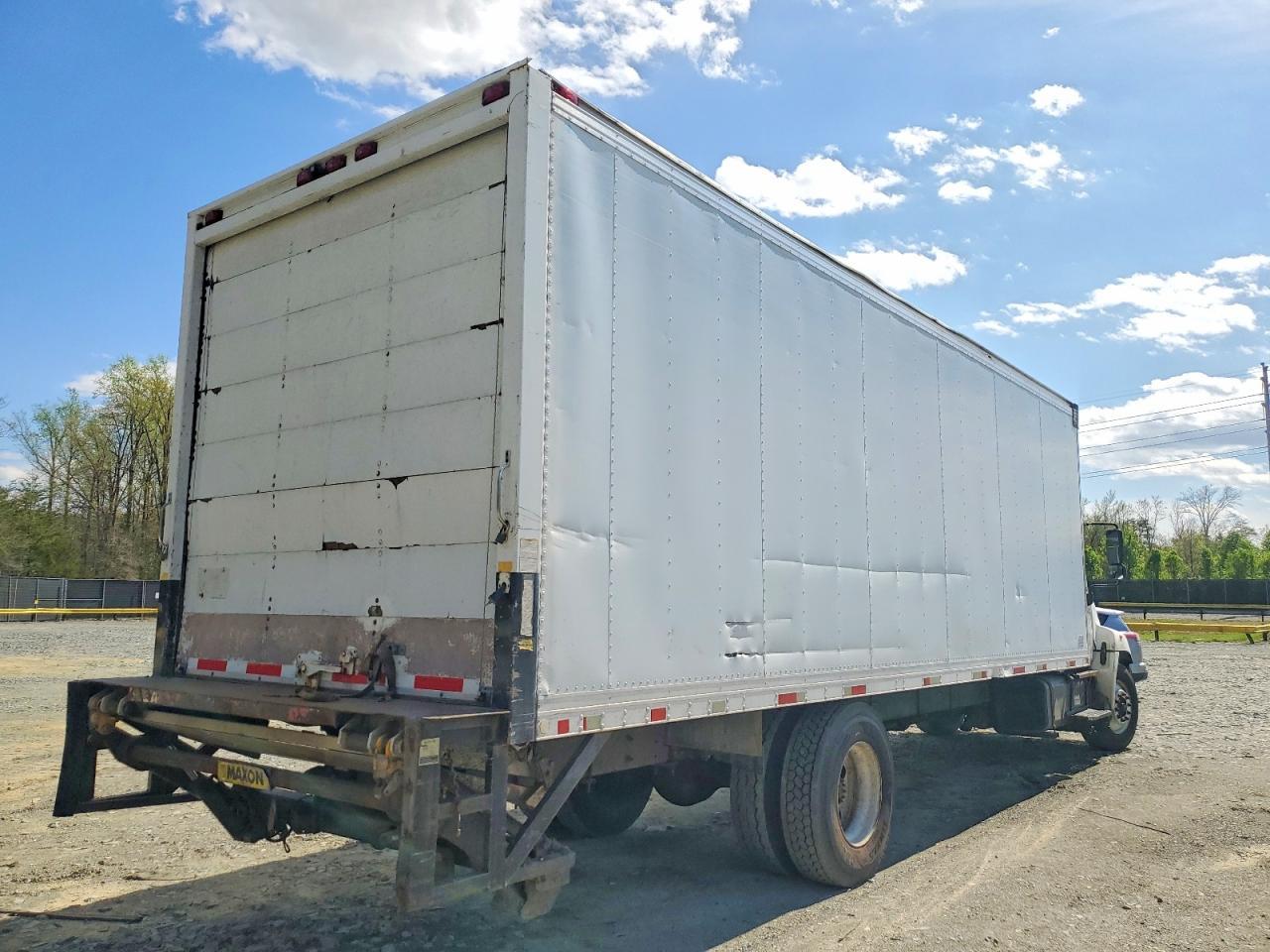 2008 Hino 268 BOX Truck