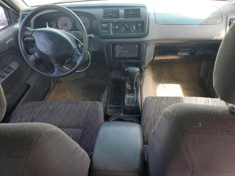 2000 Nissan Frontier XE