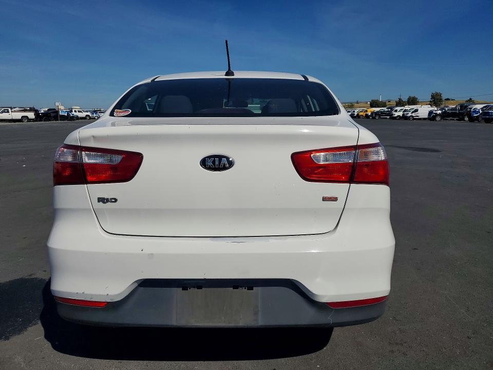 2016 KIA Rio lx