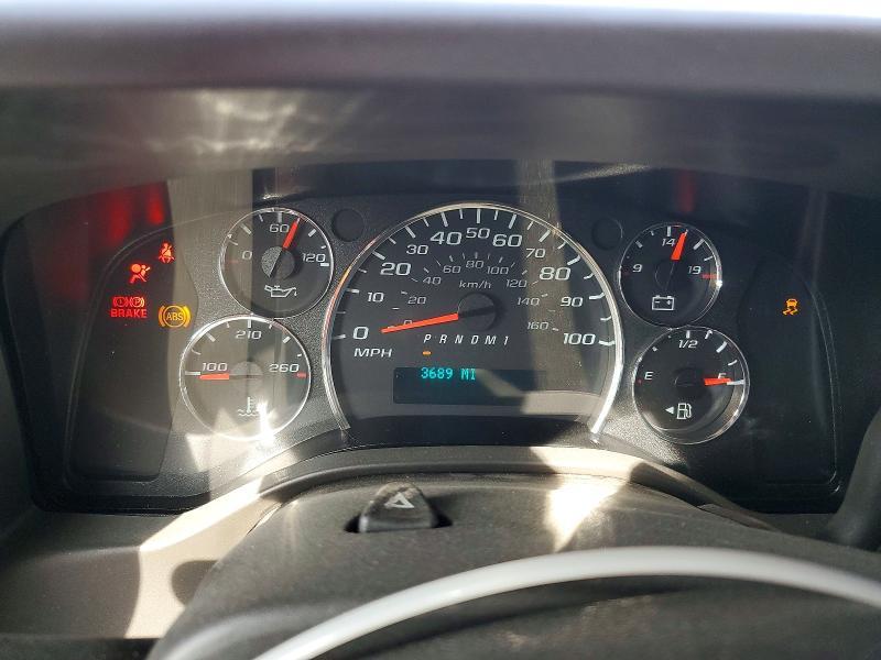 2025 Chevrolet Express G3500 LS