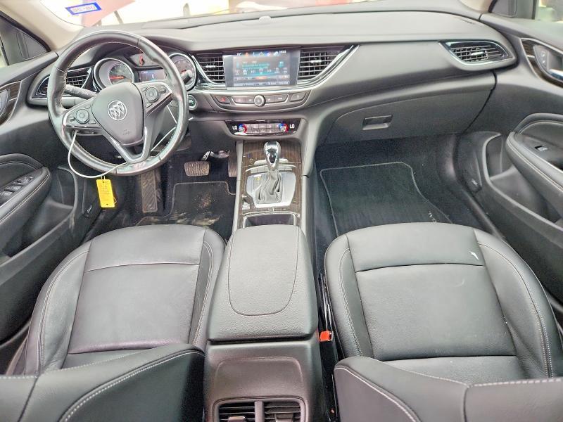 2018 Buick Regal Essence