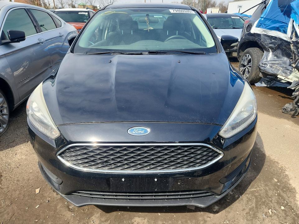 2017 Ford Focus se