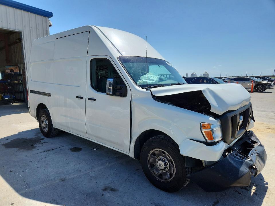 2016 Nissan NV 3500 Delivery Van