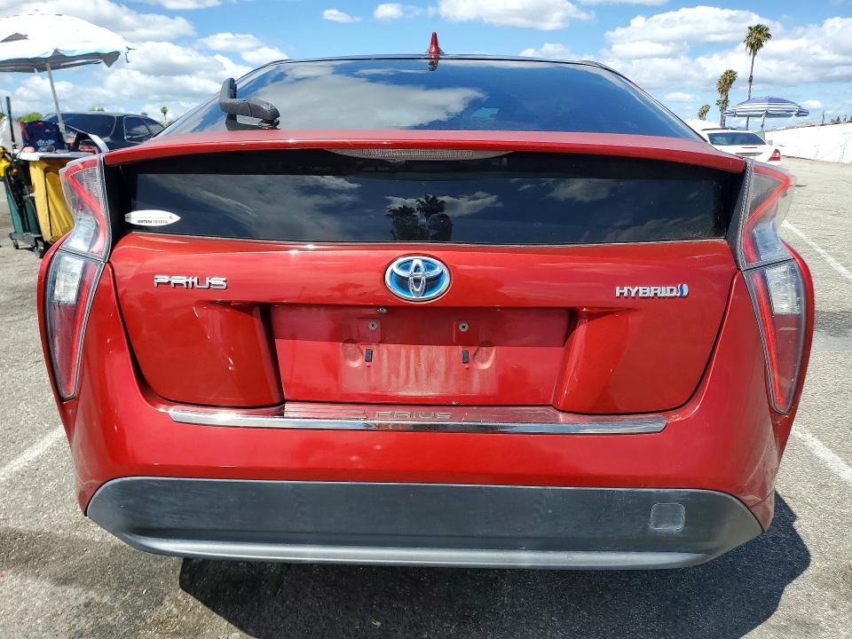 2016 Toyota Prius Three