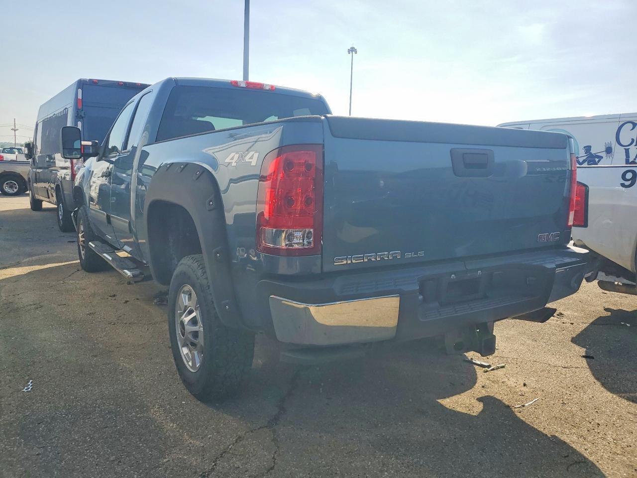 2011 GMC Sierra K2500 SLE