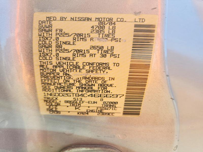 2004 Nissan Frontier King cab xe