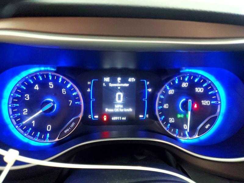 2023 Chrysler Voyager lx