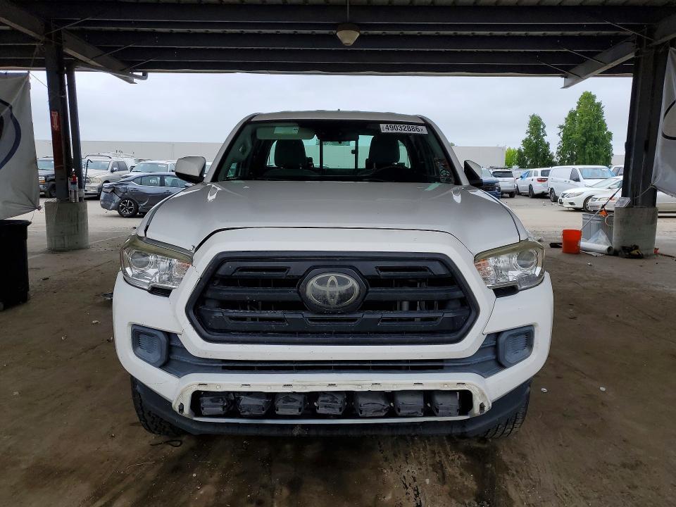 2018 Toyota Tacoma SR
