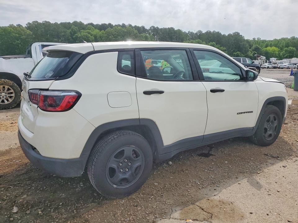 2018 Jeep Compass Sport