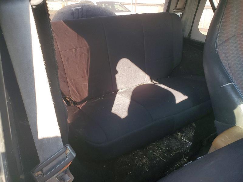 1999 Jeep Wrangler / tj Sport