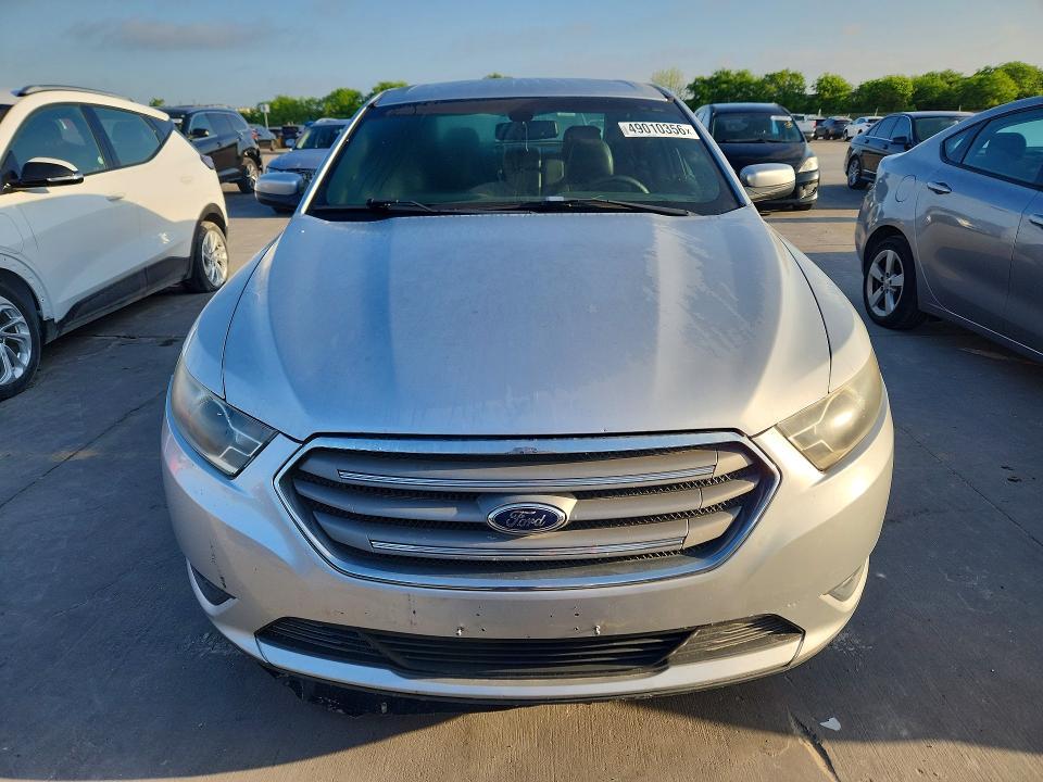 2014 Ford Taurus sel