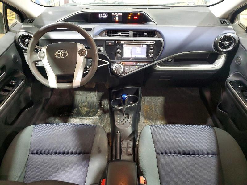 2016 Toyota Prius c two