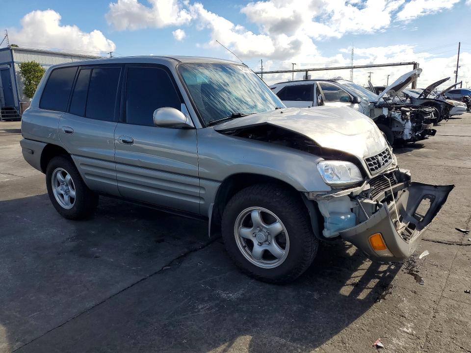2000 Toyota Rav4 Base