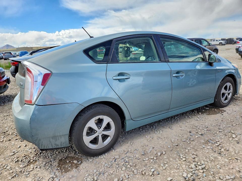 2014 Toyota Prius two