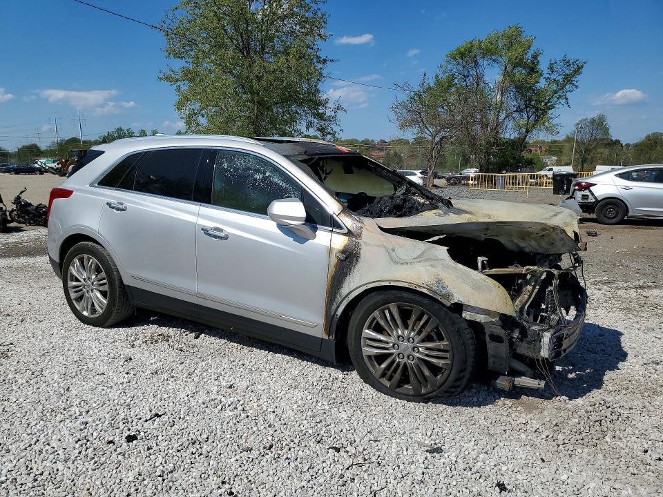 2018 Cadillac XT5 Premium Luxury
