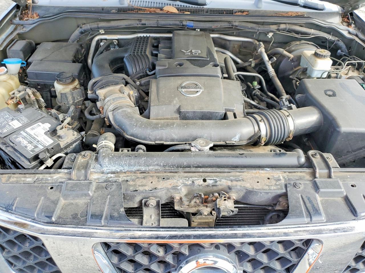 2005 Nissan Frontier SE