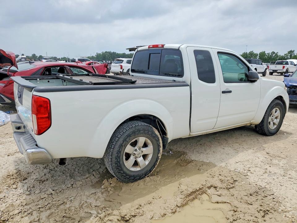 2013 Nissan Frontier SV V6