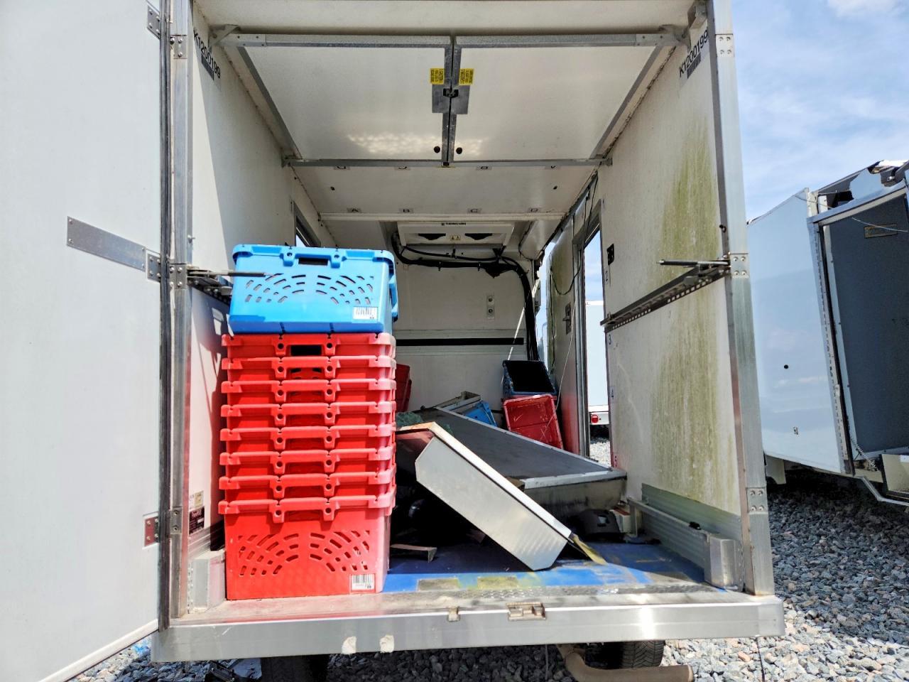 2020 Ford Transit Delivery Truck