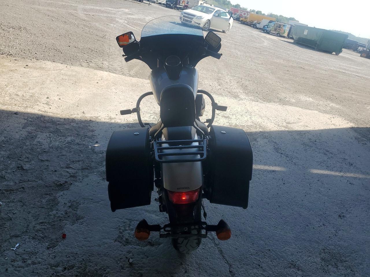 2015 Honda VT750 C2B