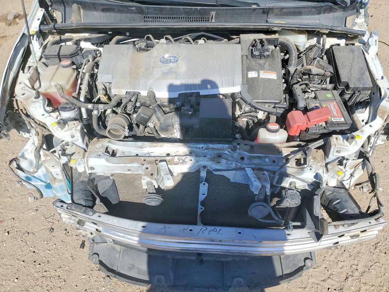 2016 Toyota Prius Three