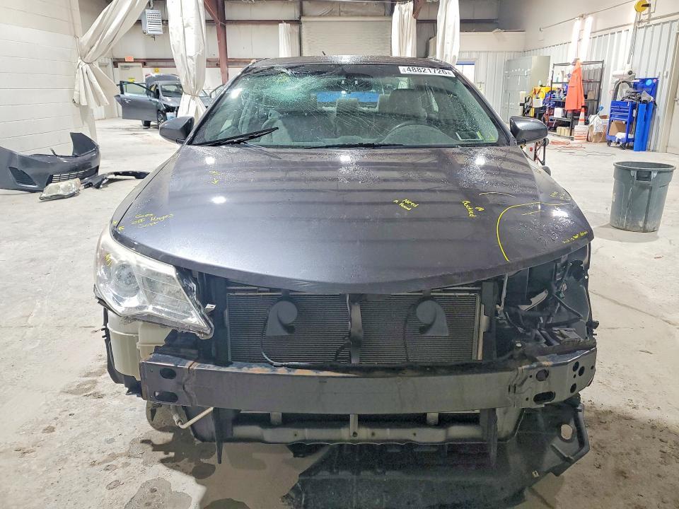 2014 Toyota Camry le