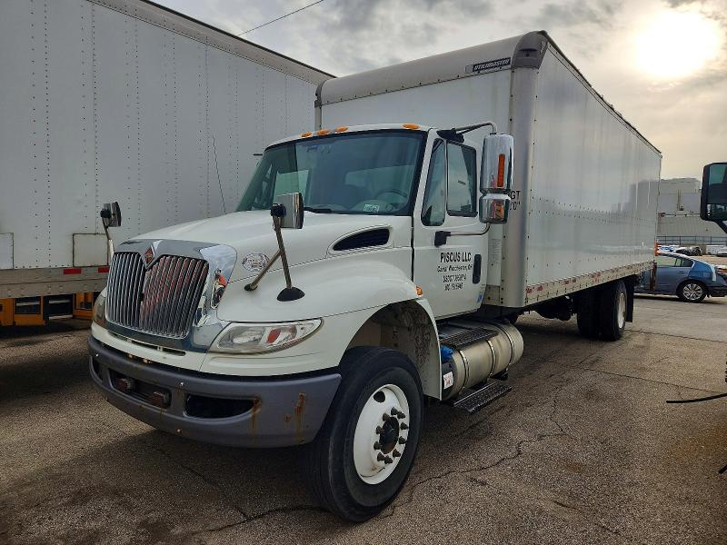 2018 International MA025 BOX Truck