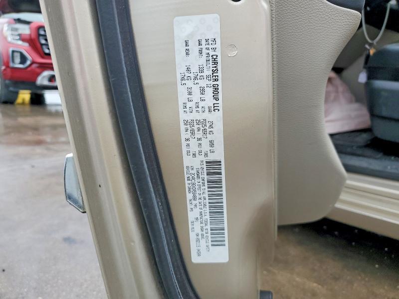 2013 Chrysler Town & Country Touring