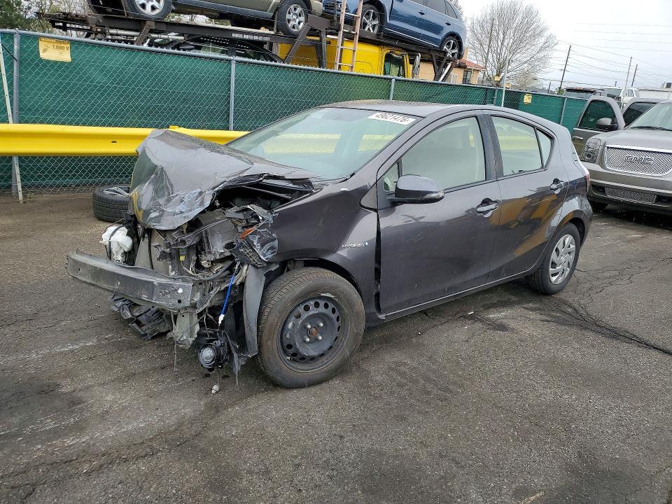 2015 Toyota Prius c two