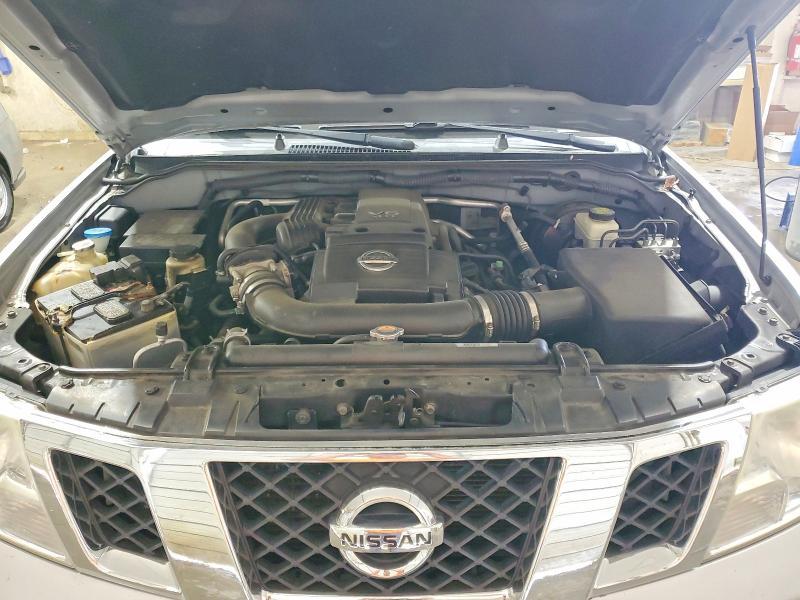 2012 Nissan Frontier SV V6