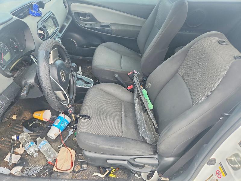 2015 Toyota Yaris 3-door le