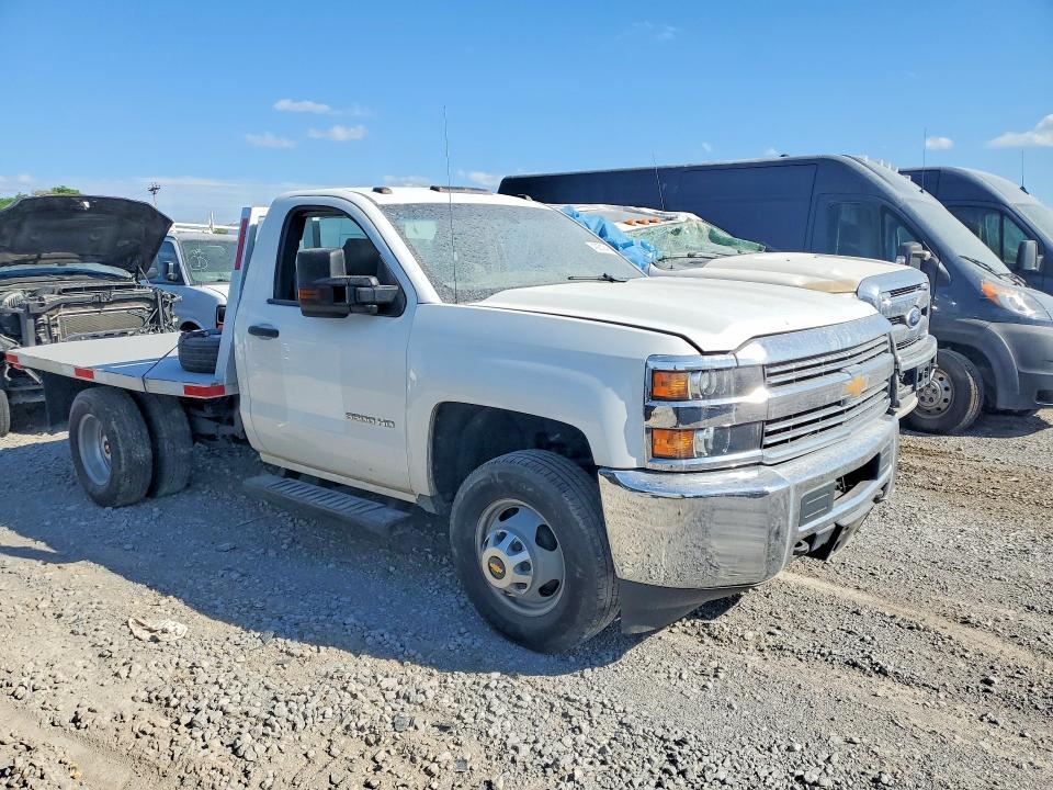 2016 Chev Rolet Silverado Flatbed Truck