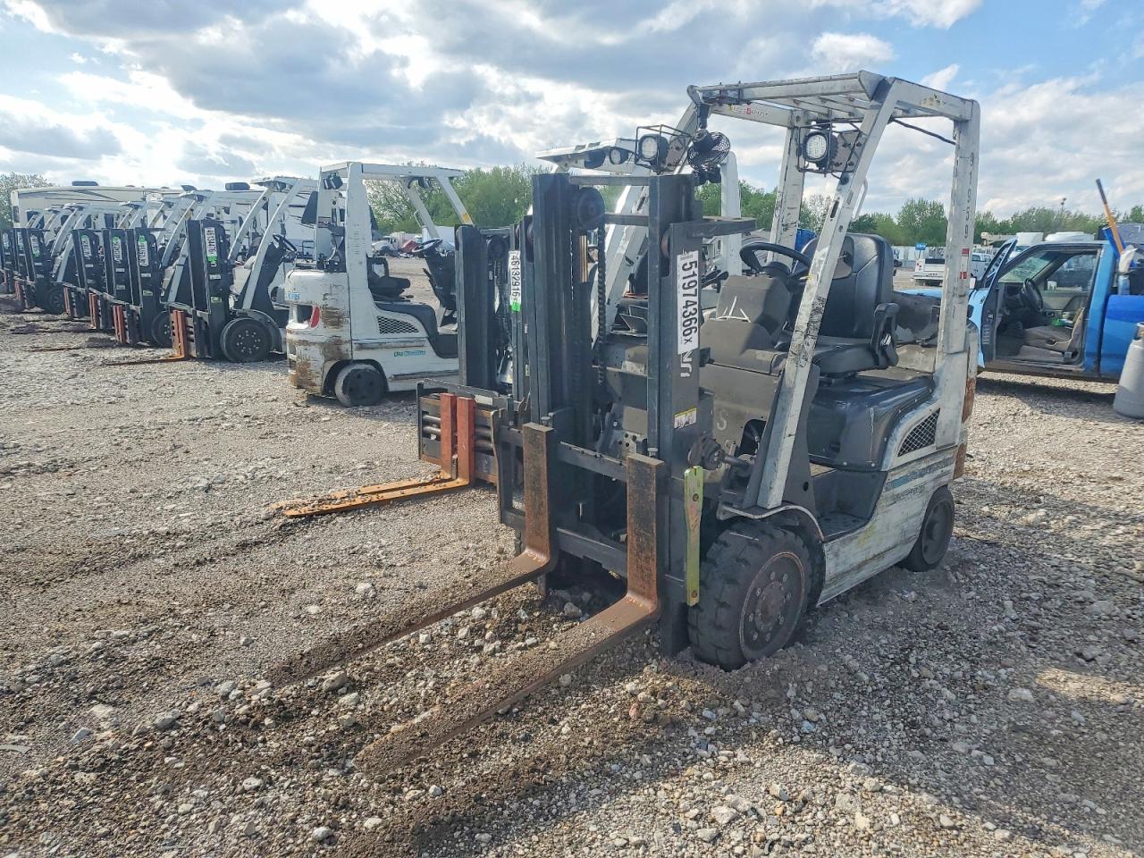 2016 UNI Forklift