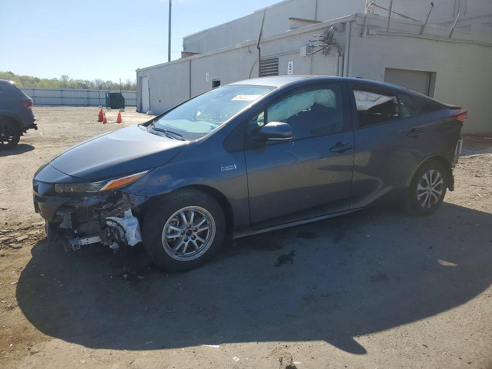 2022 Toyota Prius Prime le