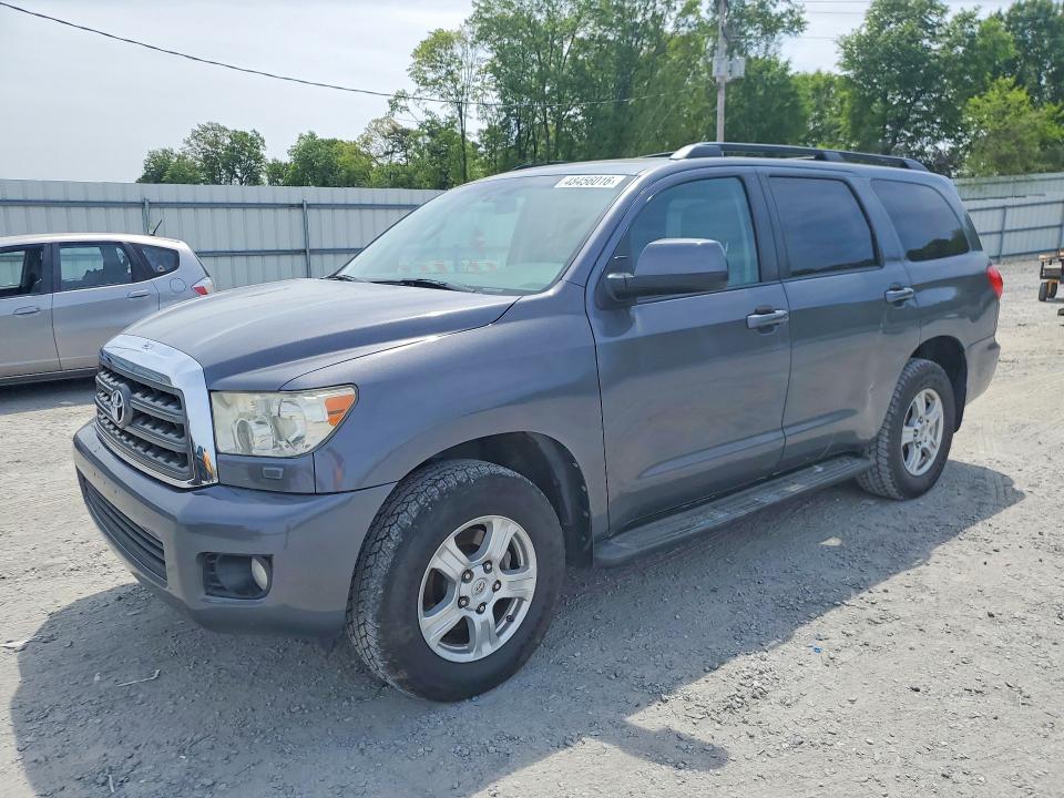 2016 Toyota Sequoia SR5