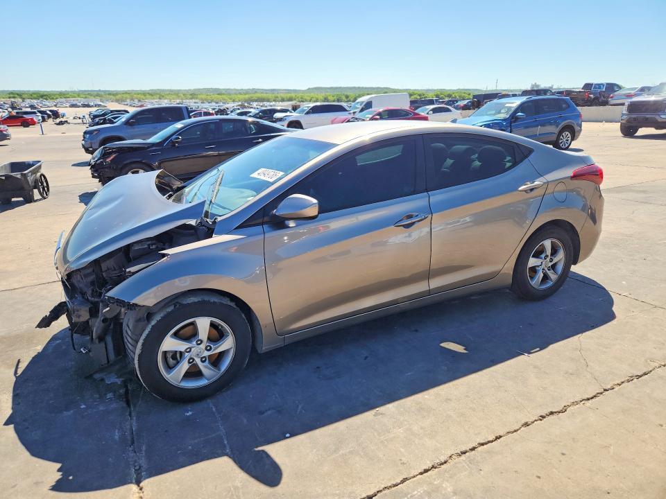 2014 Hyundai Elantra se