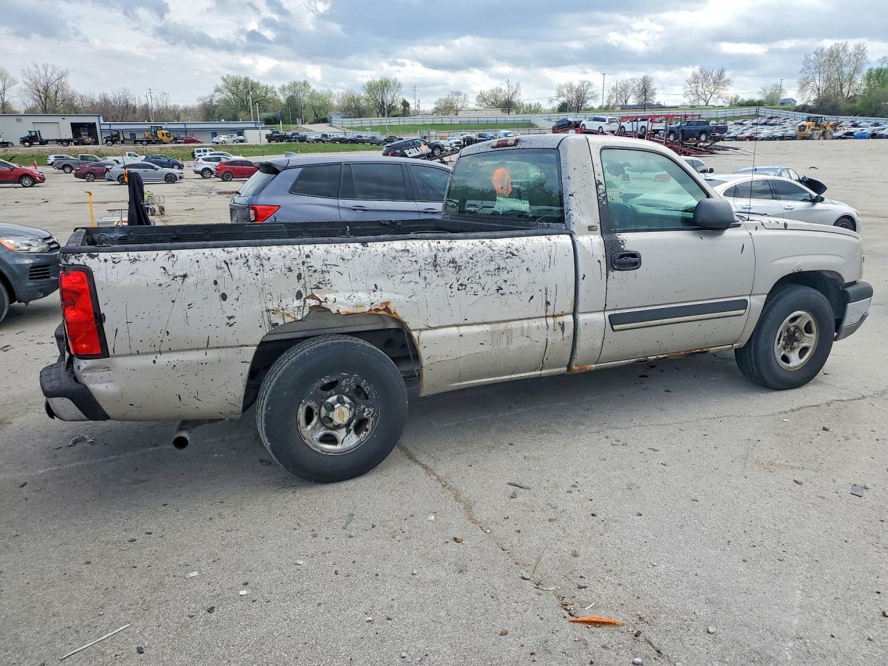 2004 Chevrolet Silverado C1500