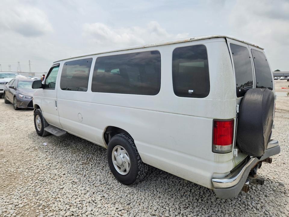 2001 Ford Econoline E350 Super Duty Wagon